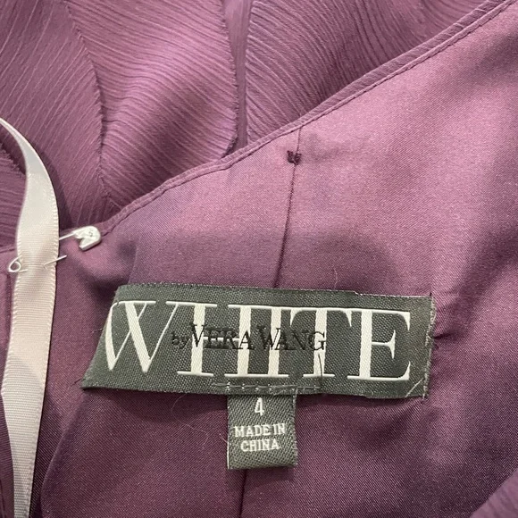 Vera Wang White Dress - Plum - Picture 3 of 5